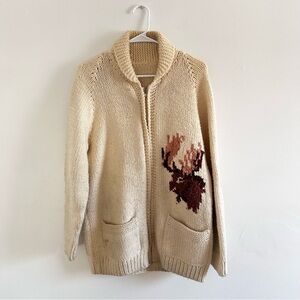 Vintage Cowichan Cream Sweater with Moose Design 80’s
